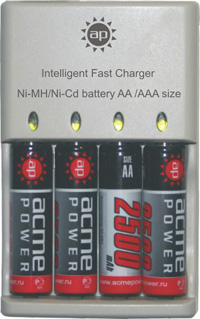 Фотография Зарядное устройство AcmePower AP RC-3 + 4 ак. AA 2600 mAh Фото Зарядное устройство AcmePower AP RC-3 + 4 ак. AA 2600 mAh